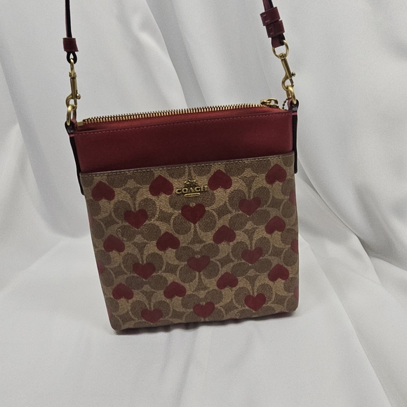 Coach Heart Print Crossbody Brown Red Signature - Picture 8 of 9